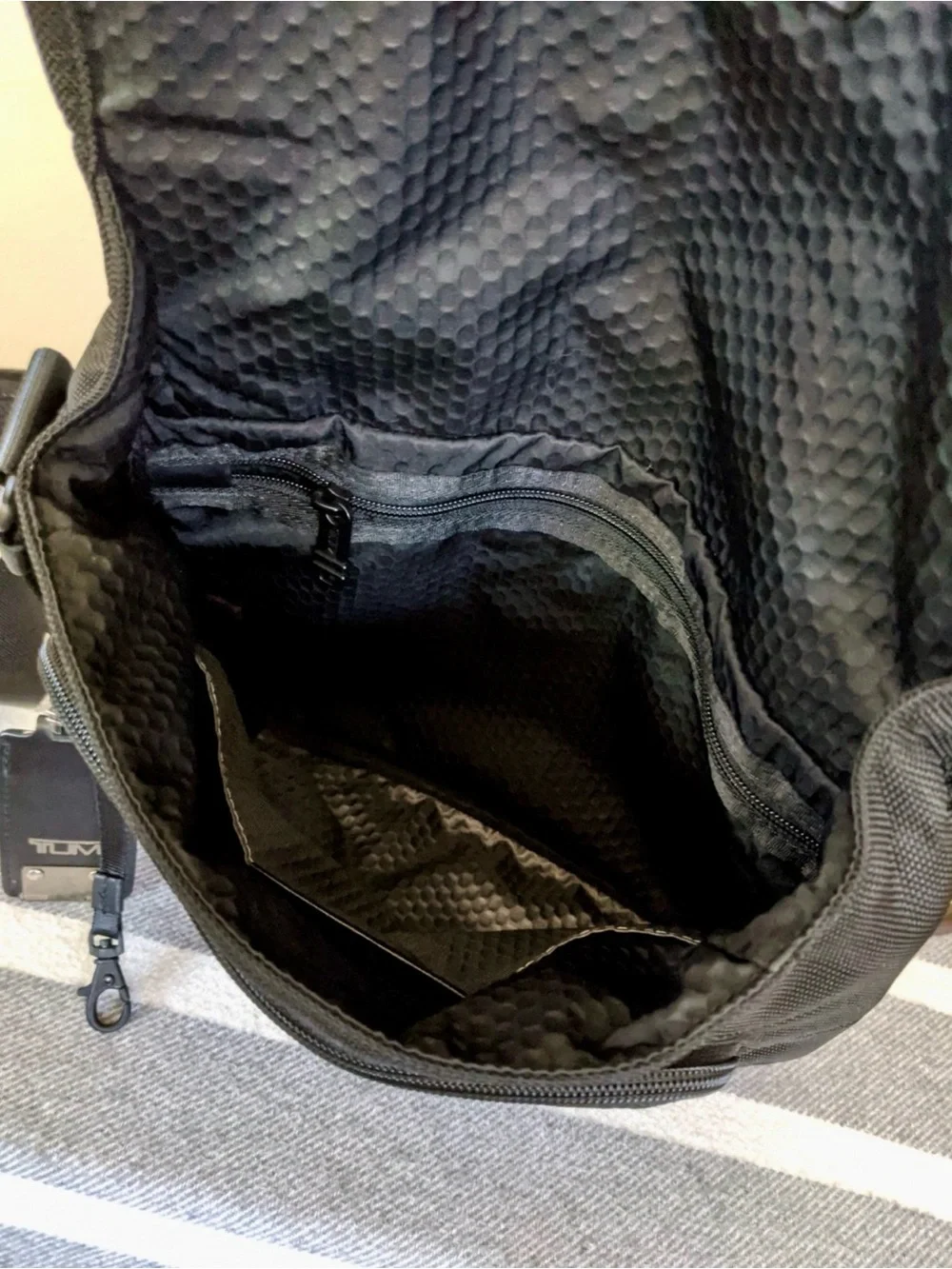 Tumi Alpha Bravo Black Crossbody Messenger Bag with Adjustable Strap